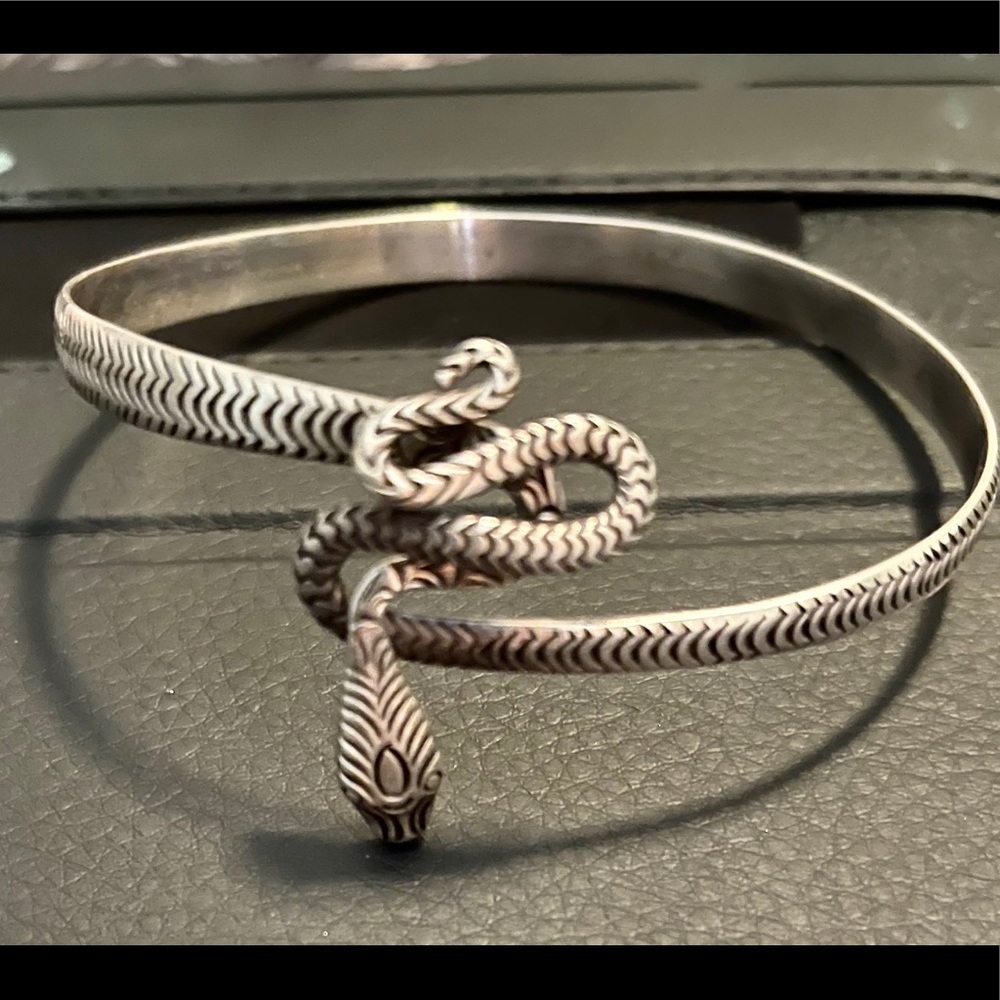 SOLD Vintage sterling silver snake bracelet